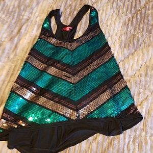Cute top size large BRAND NEW